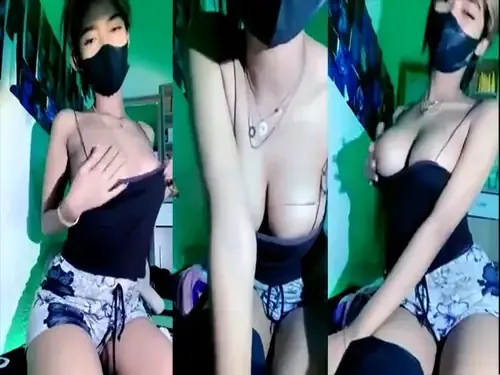 Hilly Live Stream Pamer Dada Kencang Di Room